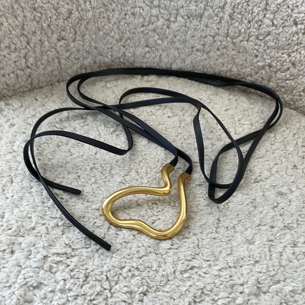 AUTHENTIC BOTTEGA VENETA BELT